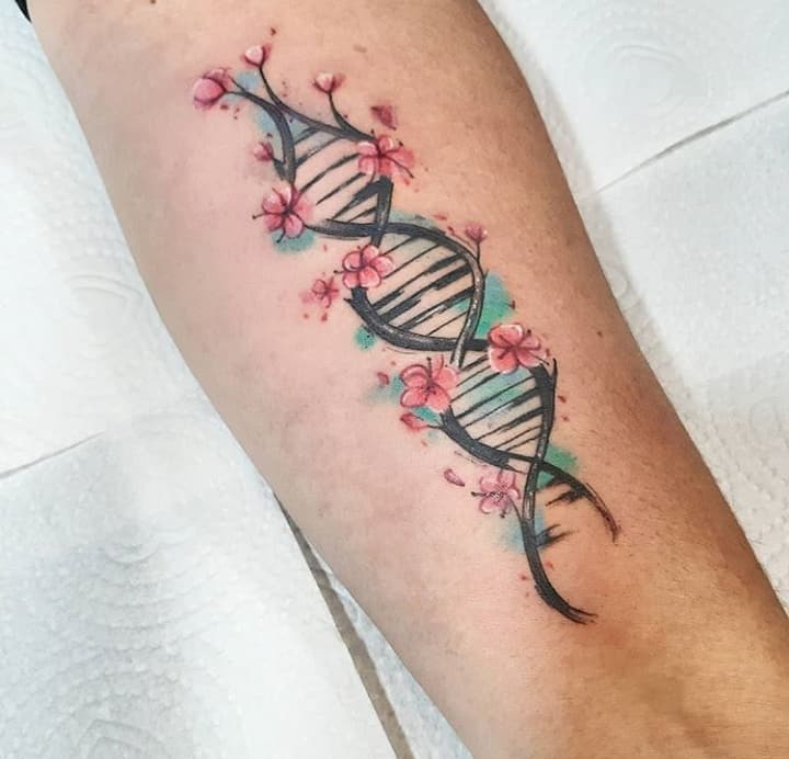 днк и цветы тату