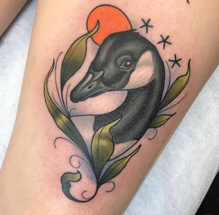 гусь тату цветное