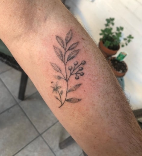 ягоды тату мужское