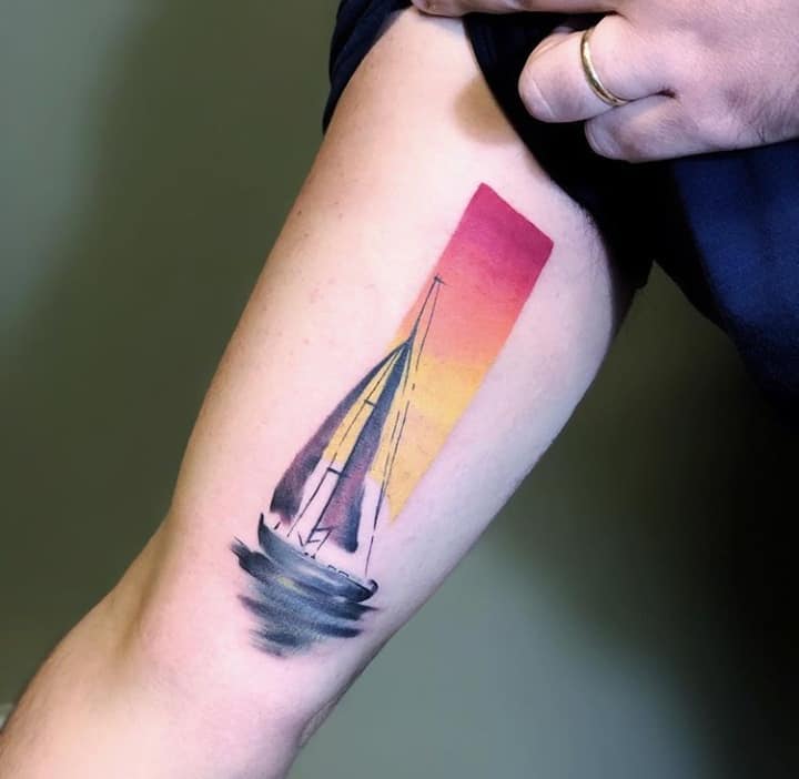 парусник тату цветное