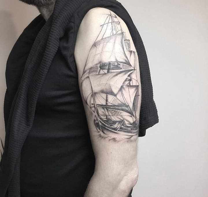 белый парусник тату