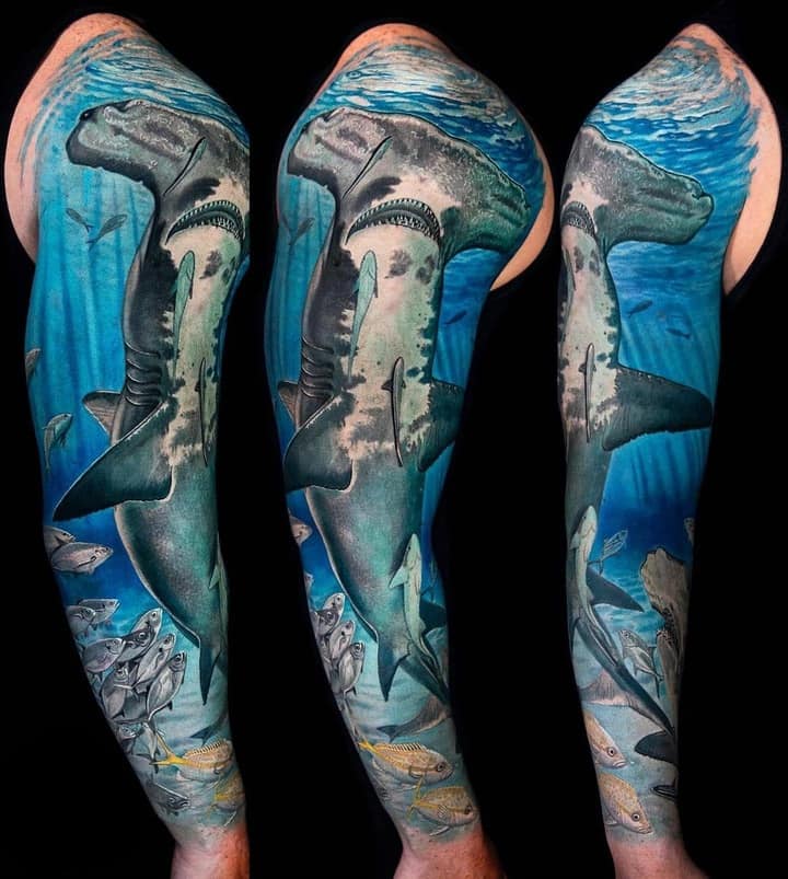 акула молот тату реал