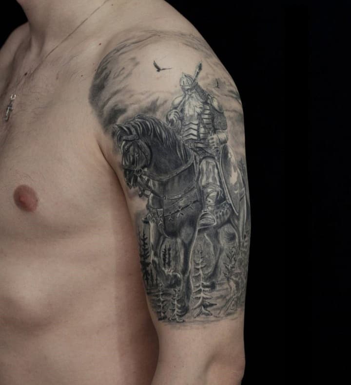 Богатырь на коне тату