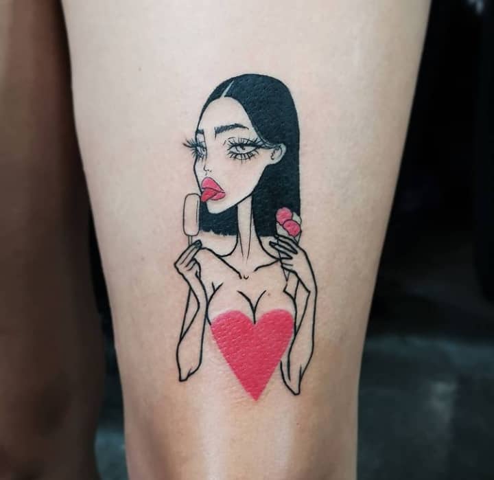 Мороженое и девушка тату