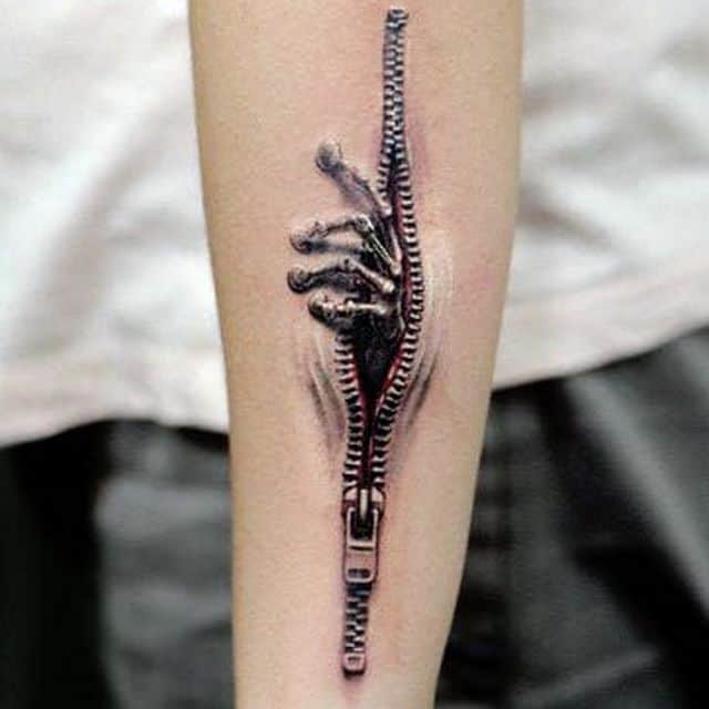 тату застежка и рука