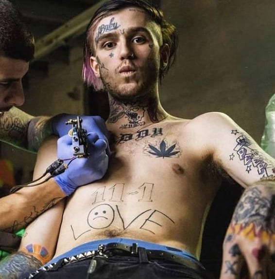 Тату Лил Пипа на груди