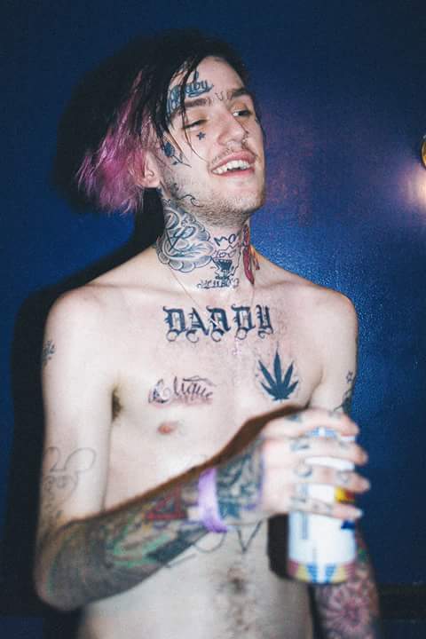 Тату Лил Пипа на теле