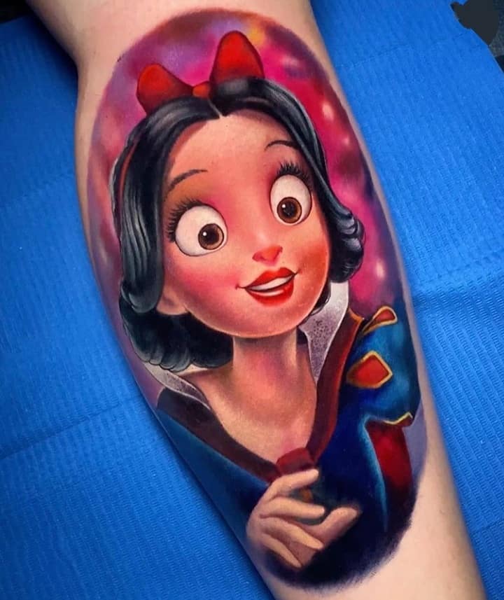 тату на ноге