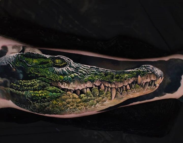 продолговатое тату