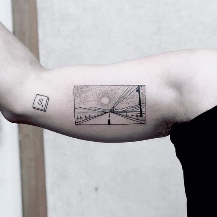 тату прямоугольник мужское