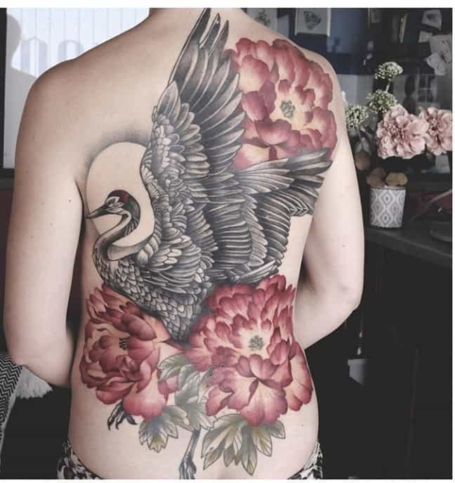 тату на всю спину женское