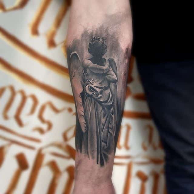 ангел смерти тату предплечье