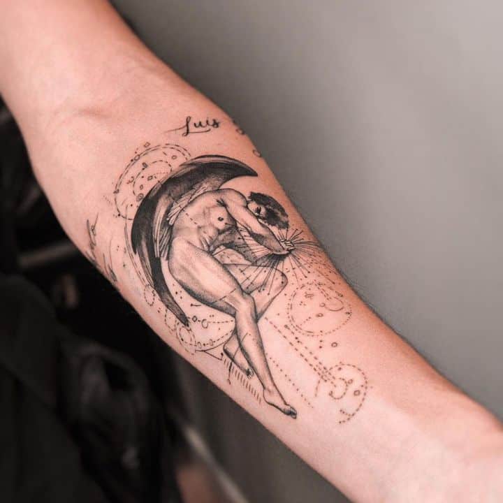 тату падший ангел чб