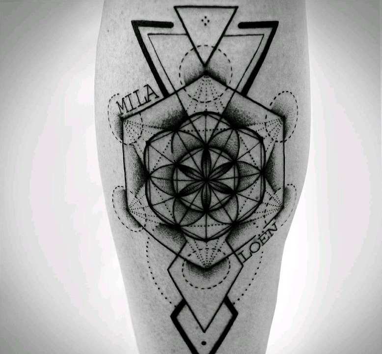 тату цветок жизни геометрия