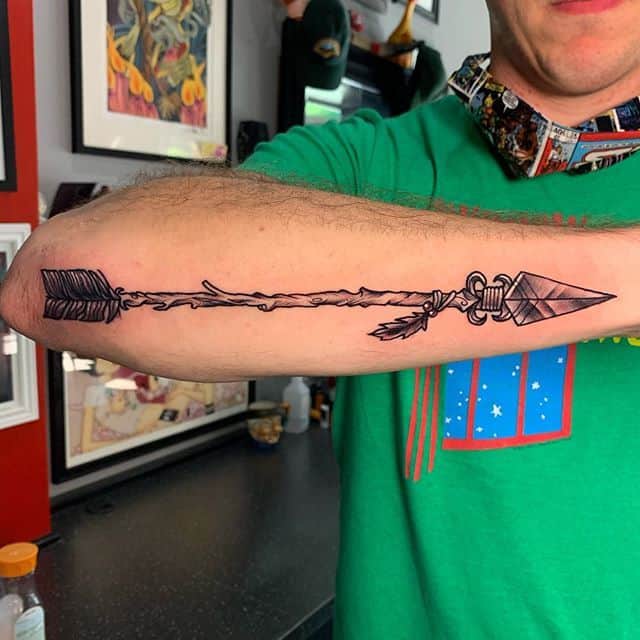 тату стрела