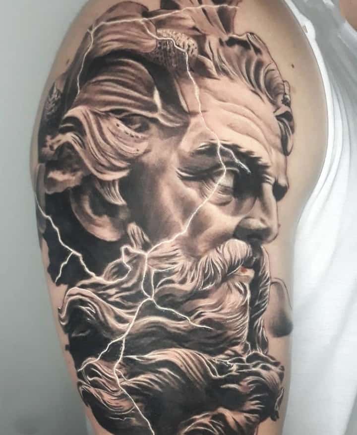 Зевс тату на плече