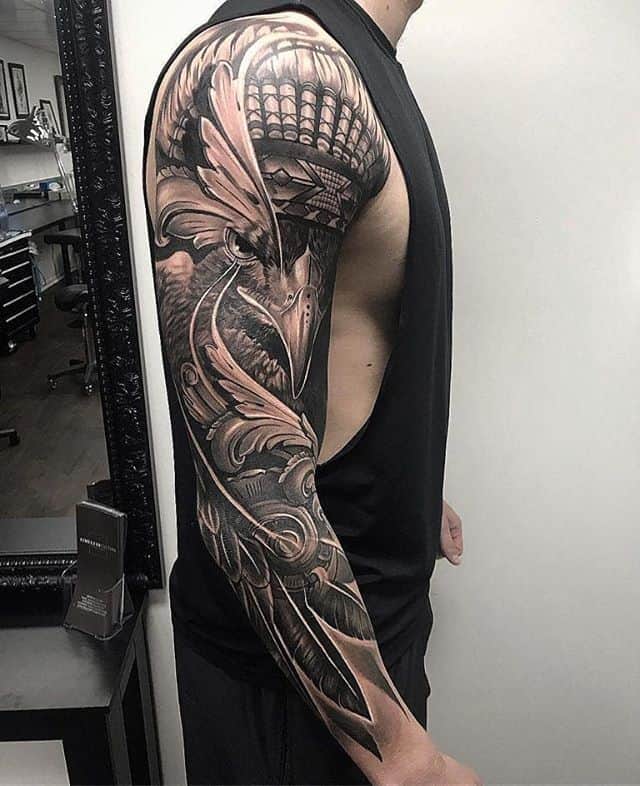 тату чоловіче на всю руку