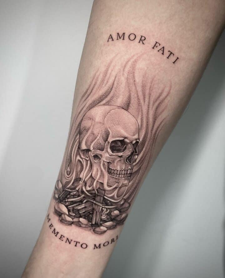 татуювання Амор фаті