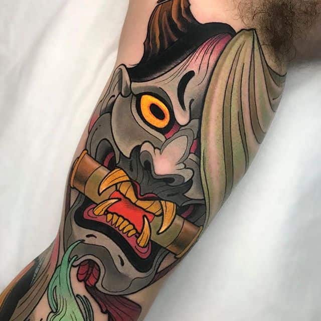 ханья тату цвет