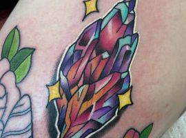 Тату кристалл