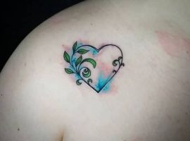 тату сердечко