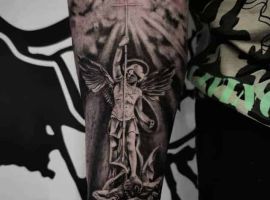 ангел убивает демона