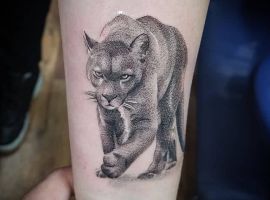 Татуировка пума чб