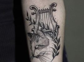 тату чб арфа