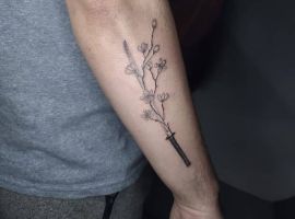 катана тату и сакура