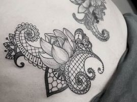 тату кружево цветок