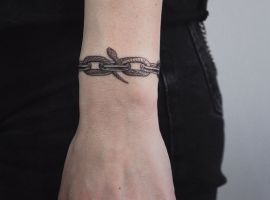 цепочка тату на запястье
