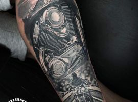 тату мотор мотоцикла