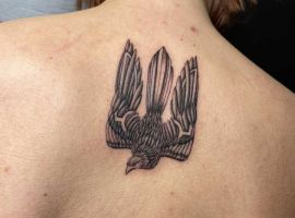 тату птах тризуб