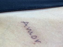 тату напис amor