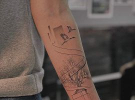 тату дерево і лелеки