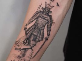 Тату-майстер Руслан створив унікальне японське татуювання з воїном, що символізує силу та мудрість. Ідеально для цінителів татуювань у салоні Альянс. самурай тату