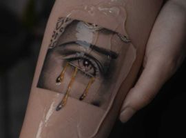 тату око реалізм чб