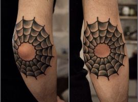 значення тату павутина на лікті
