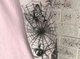 значення татуювання павутина
