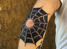 павутина татуювання