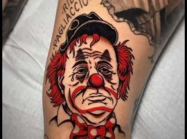 тату грустный клоун
