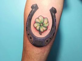 Тату удачи подкова клевер