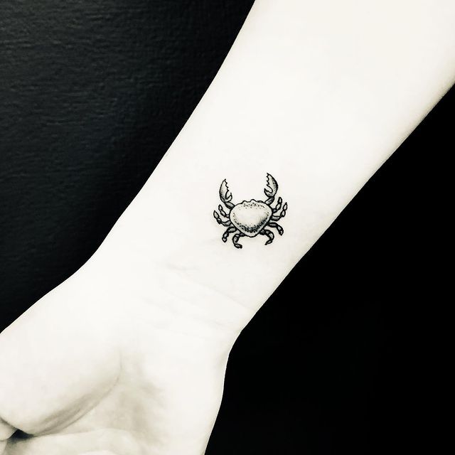 тату краб мини