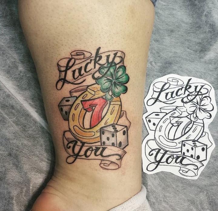 тату игральные кости подкова